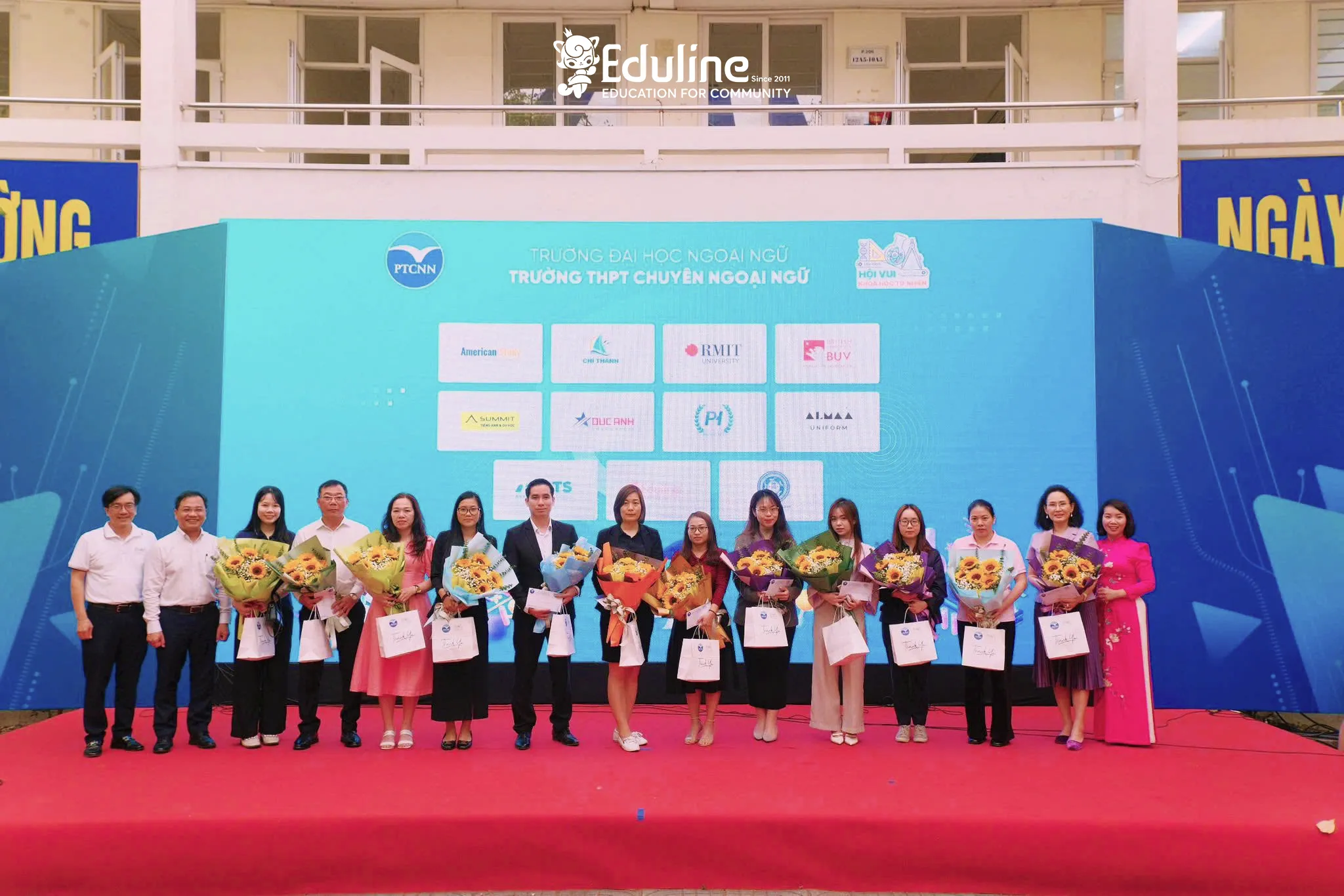 EDULINE SCHOLARS ĐỒNG HÀNH CÙNG HỘI VUI KHOA HỌC TỰ NHIÊN 2025 TẠI TRƯỜNG THPT CHUYÊN NGOẠI NGỮ