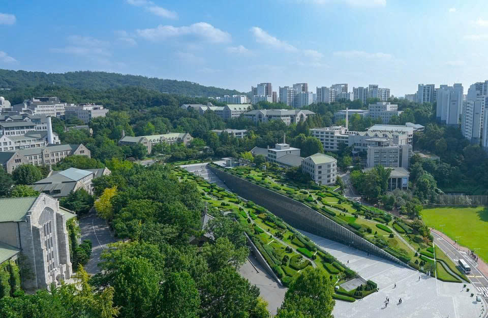Đại học Nữ sinh Ewha tại Seoul Hàn Quốc