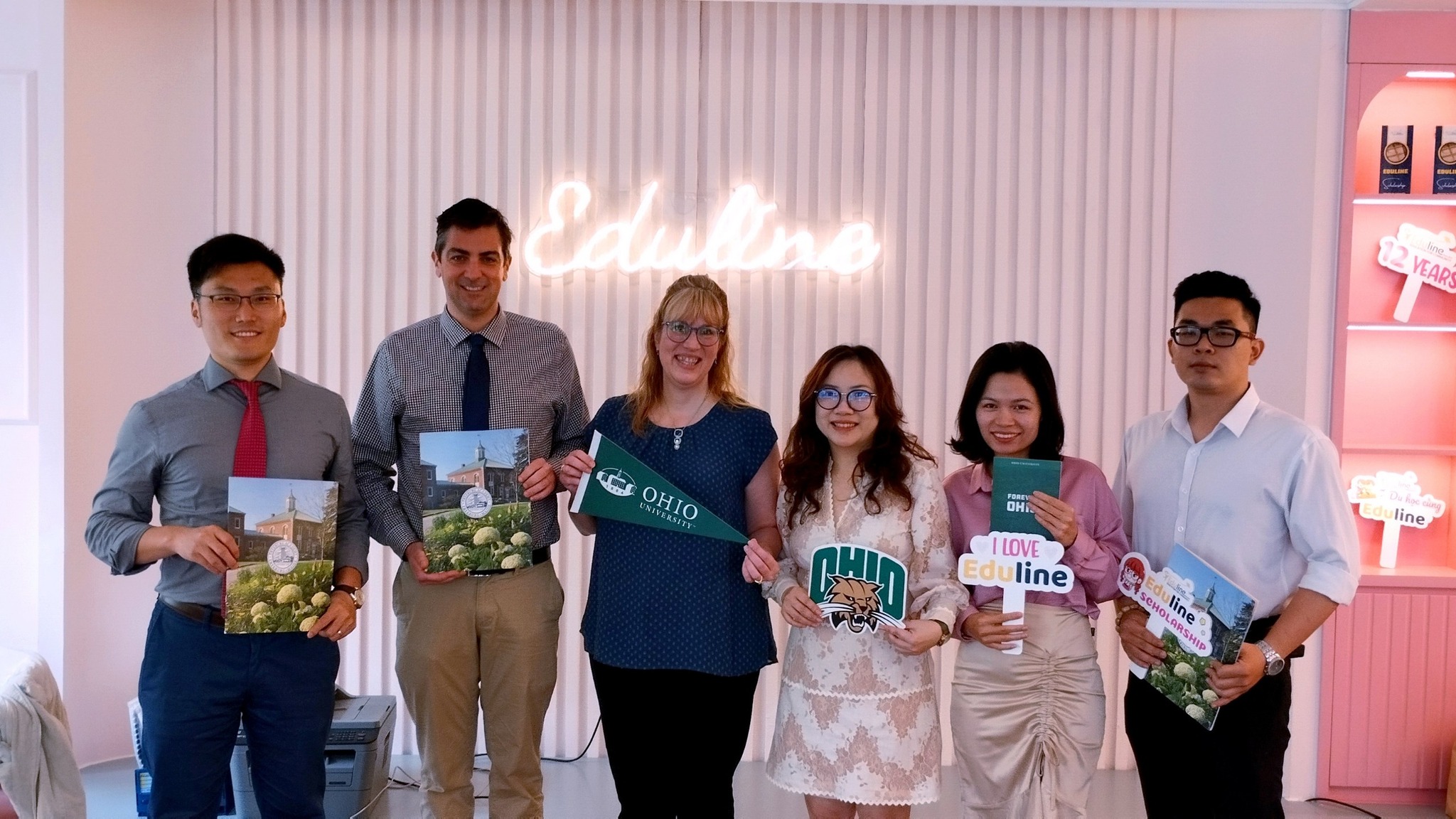 Eduline hợp tác cùng Fryeburg Academy và Ohio University