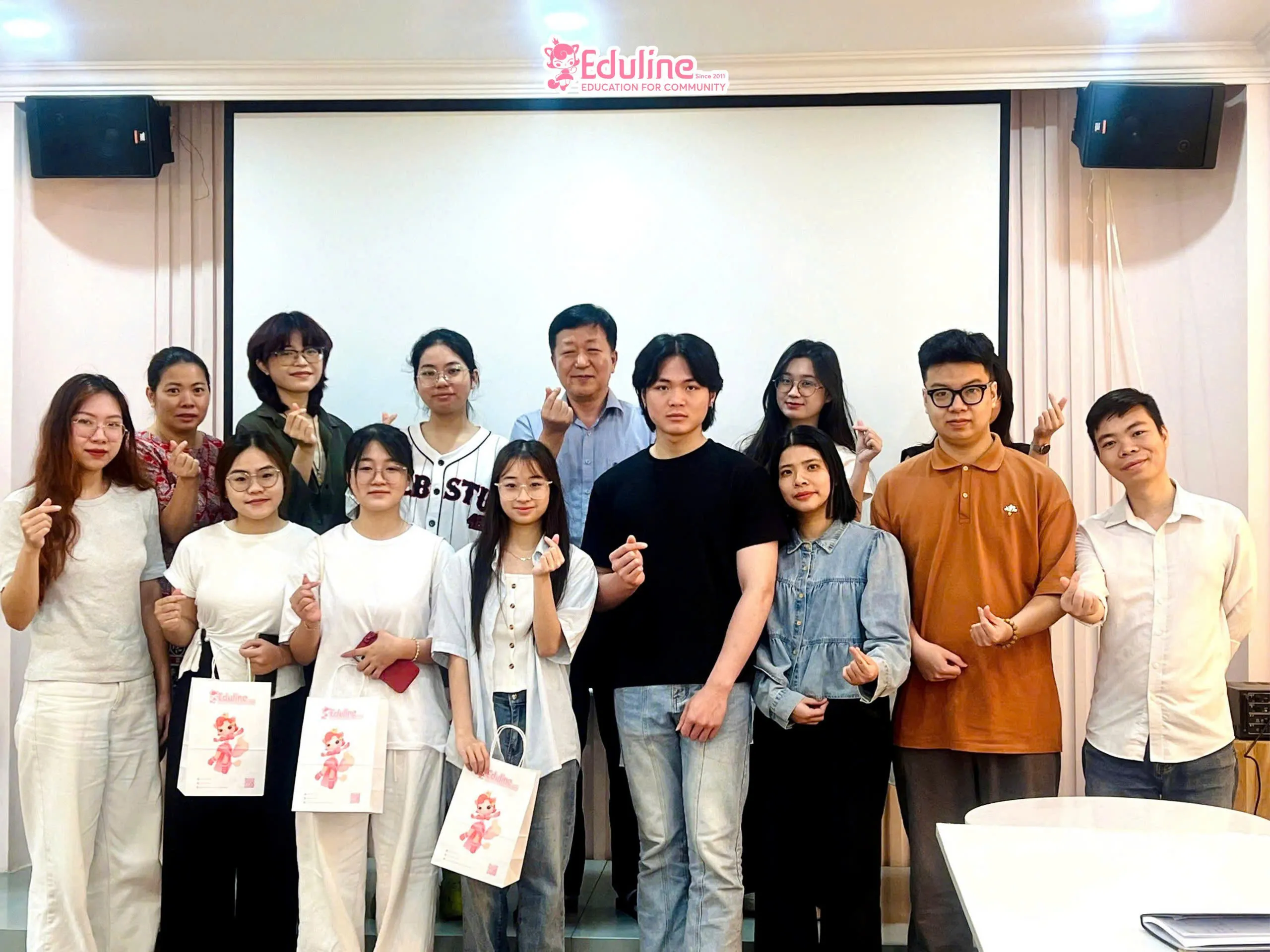 [RECAP WORKSHOP] SCHOLARSHIP HUNTER: HÀNH TRÌNH BƯỚC RA THẾ GIỚI
