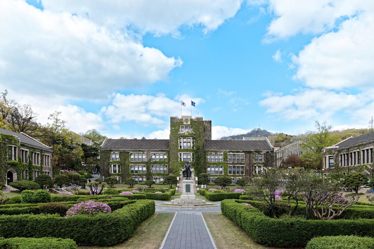 Khuôn viên Đại học Yonsei thuộc TOP SKY Hàn Quốc