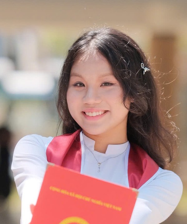 Chân dung Nguyễn Thành Kha Ly