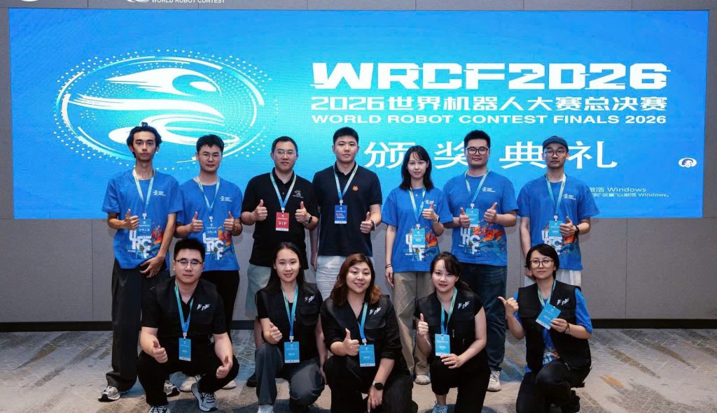 Robotics & Tin học