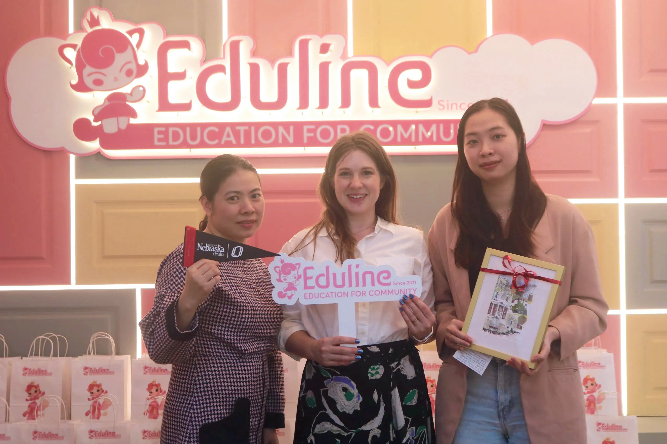 ĐẠI HỌC NEBRASKA OMAHA TỚI THĂM EDULINE – MỞ RỘNG CƠ HỘI DU HỌC MỸ CHO HỌC SINH VIỆT NAM